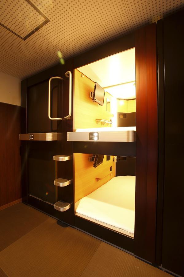 Sauna & Capsule Hotel Rumor Plaza Kjóto Pokoj fotografie